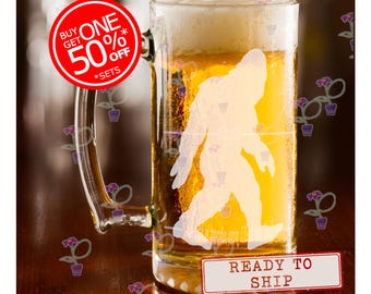 Sasquatch Gift: Giant 26oz Mug for Bigfoot Enthusiasts, Father's Day Fun, BBQ Buddies, Cryptid Barware