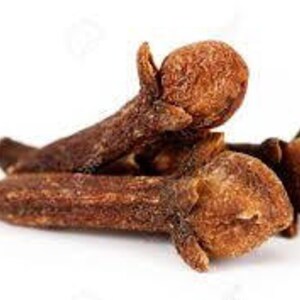 Clove 100 % Pure Essential Oil