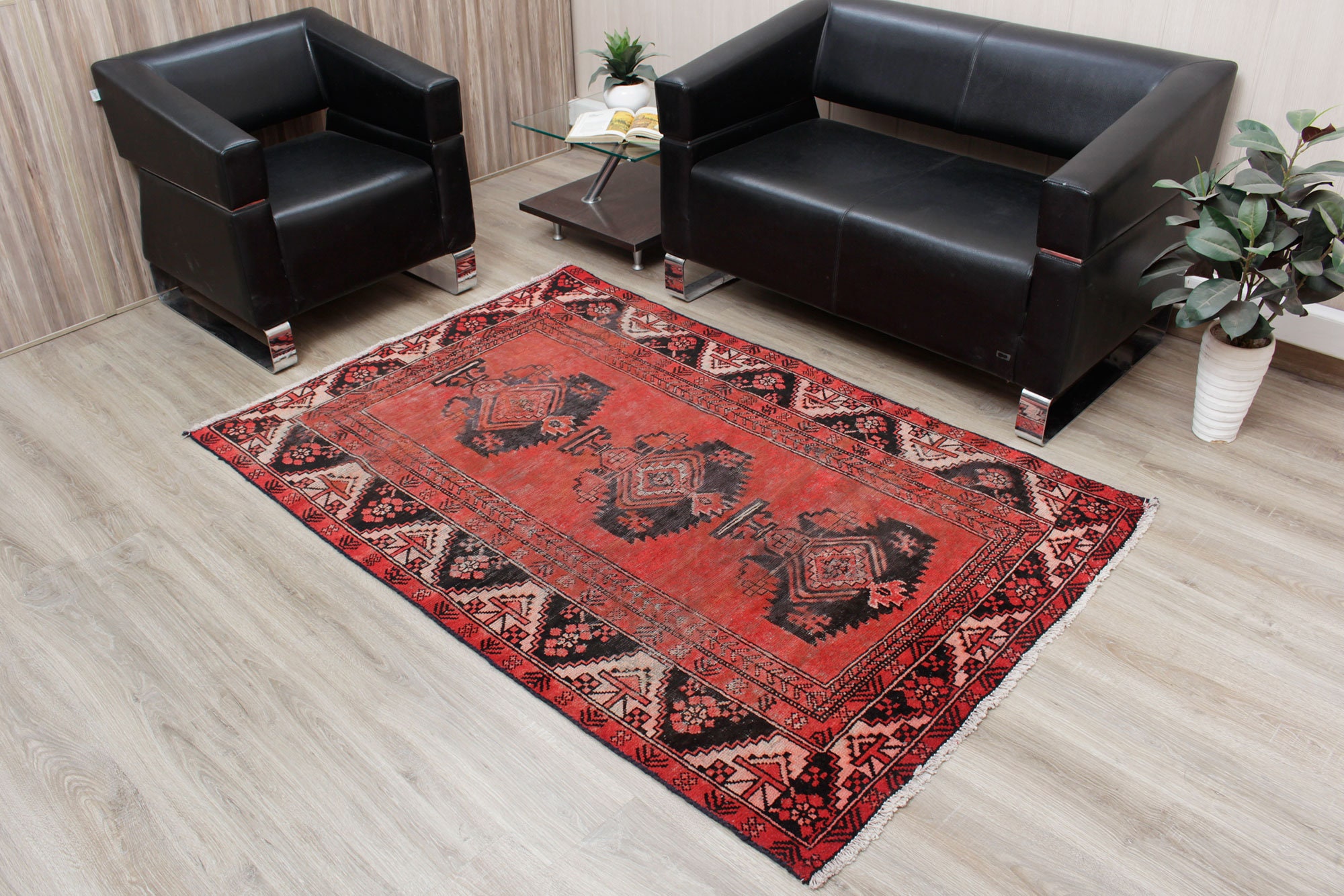 4x5 rug in room