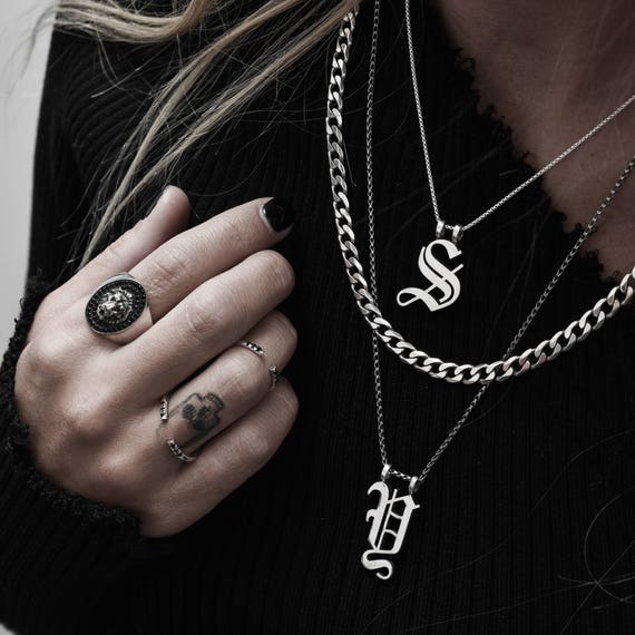 collier prenom gothique collier prenom gothique