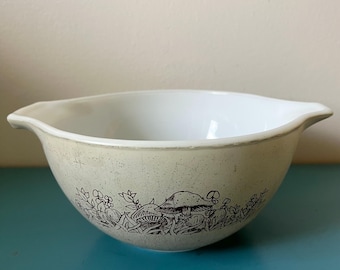 Vintage Pyrex Forest Fancies 441 cinderella bowl, mushroom bowl