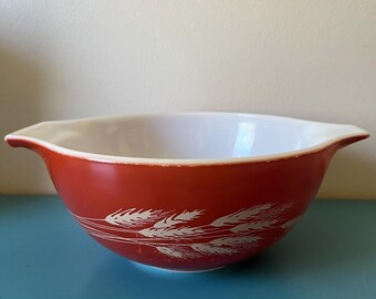 Vintage Pyrex Autumn Harvest 442 cinderella bowl red