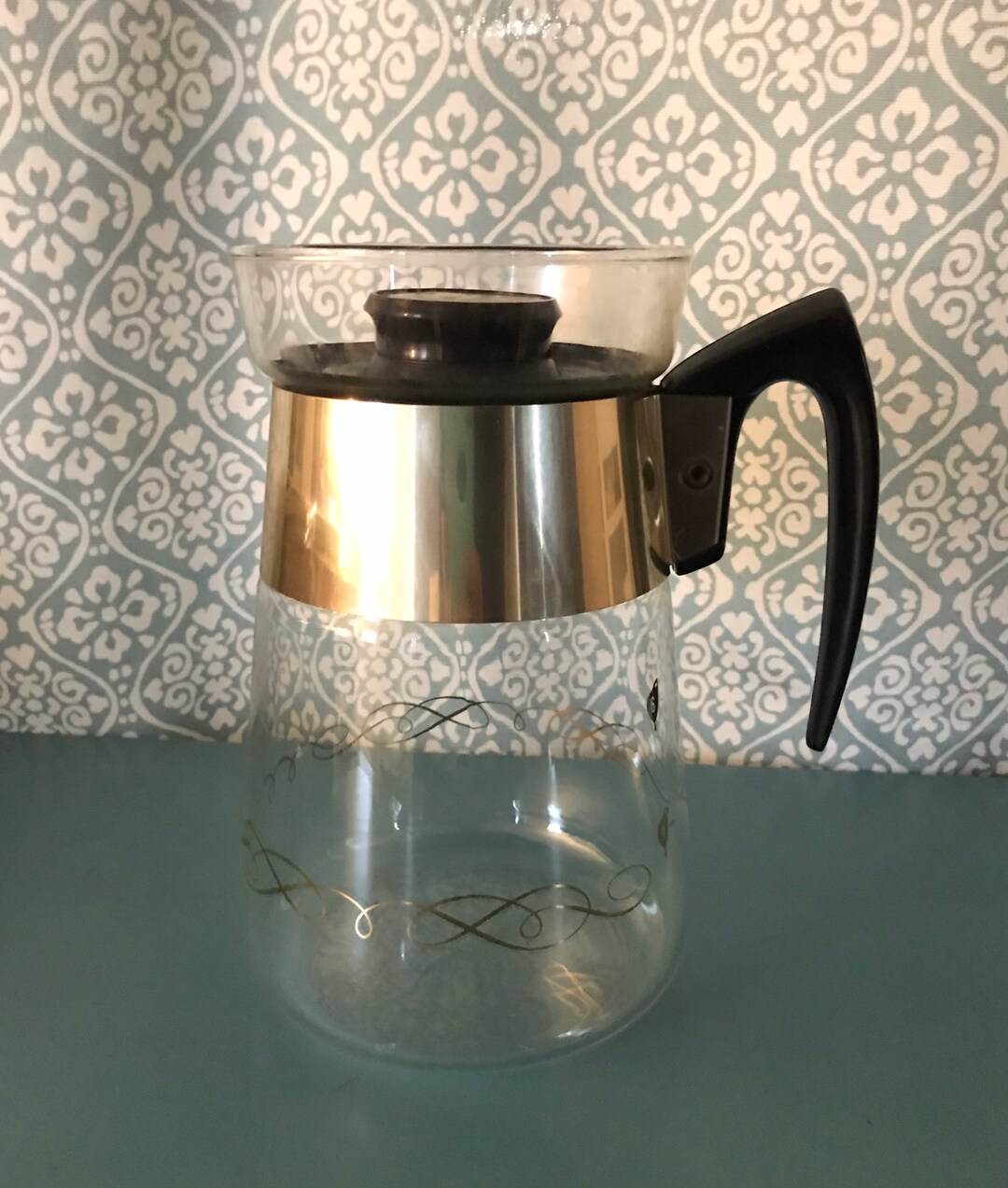 Vintage Pyrex Carafe Gold Scroll Pattern 8 Cup Coffee Pourer Etsy
