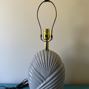 Beautiful Vintage Brass Table Lamp with Capiz Shell Shade and earring –  Vintage Modern Revival