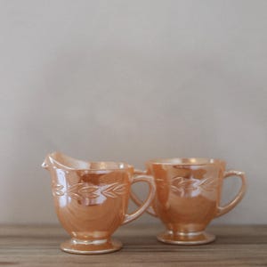Crémier sucrier fire king peach lustre · ensemble verre irise laurel vintage