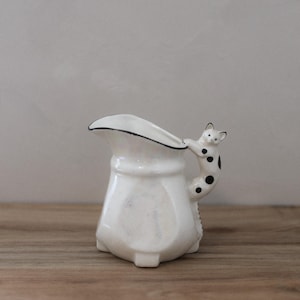 Jarra de crema de cerámica checoslovaca vintage · Jarra de crema opalescente con forma de gato
