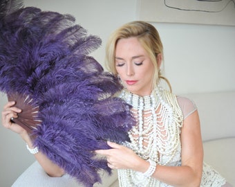 Plum Ostrich Floss Feather Fan, Feather Fan For Burlesque Fan Dance, Showgirl Costume, Boudoir Photoshoots & Halloween Accessories ZUCKER®