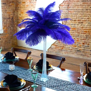 REGAL Ostrich Feather Centerpiece Set with CLEAR Eiffel Tower Vase - For Great Gatsby Party, Special Event & Wedding Reception Decor ZUCKER®