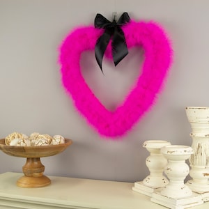 Decorative Pink Heart Shaped Feather Wreath, Wedding, Engagement, Valentines Day, Door Wreath & Wall Decor for Home and Office ZUCKER®
