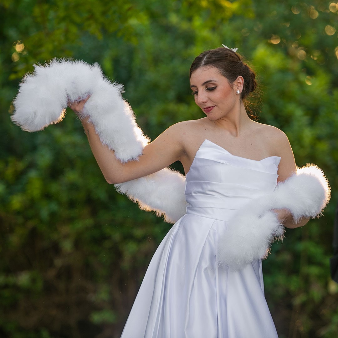 White Chicks Costume ZUCKER Marabou Feather Boas Fluffy Costume