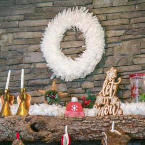 Glittering Decorative  White Feather Christmas Wreath - Unique Winter White Holiday & Christmas Decor - White Feather Wreath ZUCKER®
