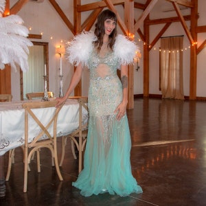 White Ostrich Feather Bolero for Roaring 20's Wedding, Prom, Special Events, Feather Capelet & Shoulder Cover-Up ZUCKER® Original Designs image 4
