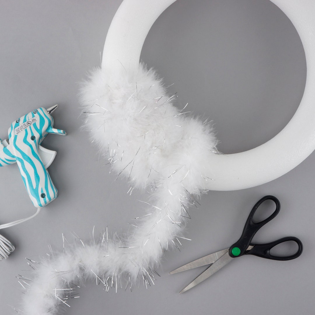 Marabou Feather Craft Boa, 15 Gram White With Silver Lurex Marabou Boa ...