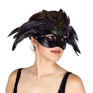 Black Raven Feather Costume Mask Crow, Blackbird, Raven Costume, Halloween Costume and Masquerade Feather Mask for Men and Women ZUCKER® image 4