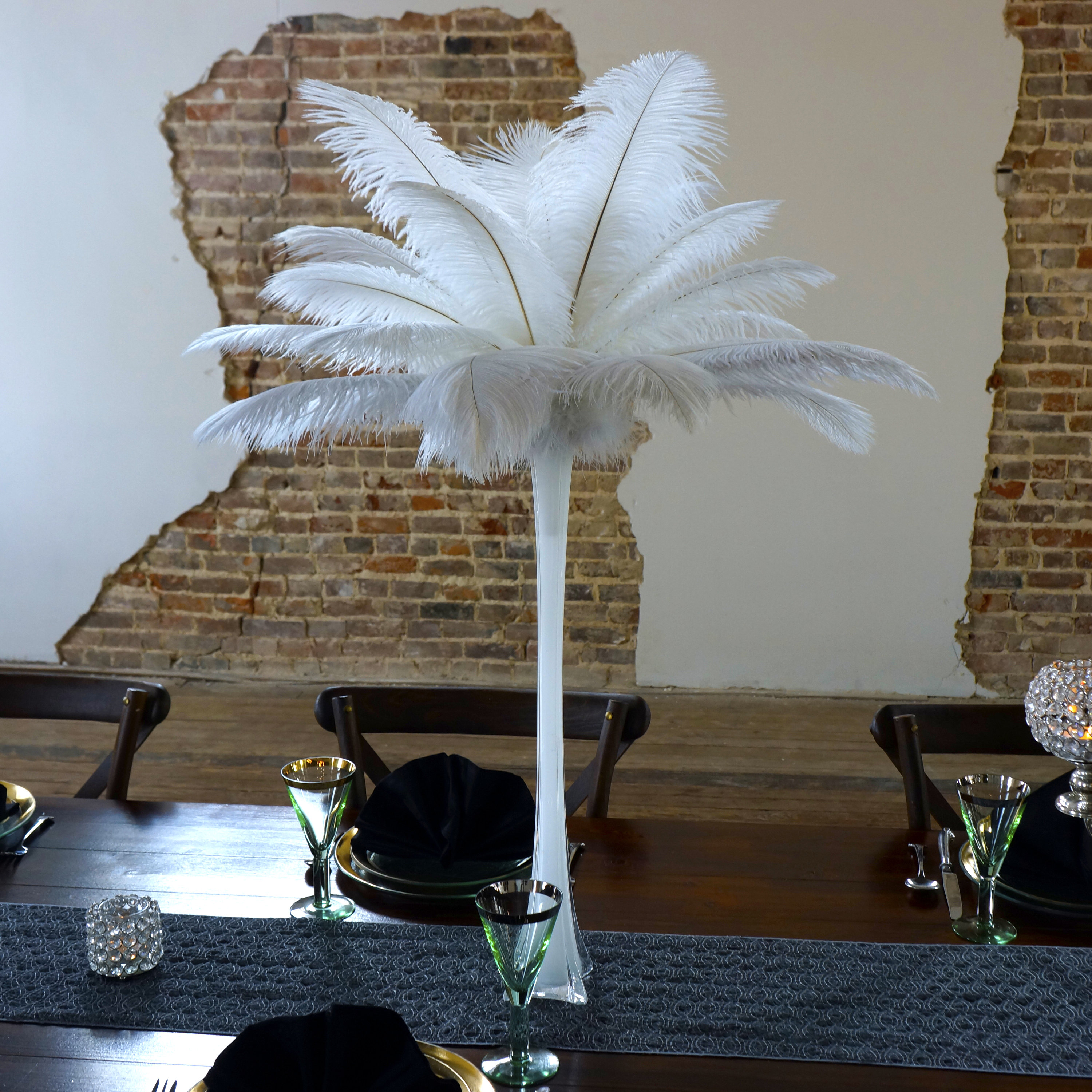 WHITE Ostrich Feather Centerpiece Set With WHITE Eiffel Tower Vase