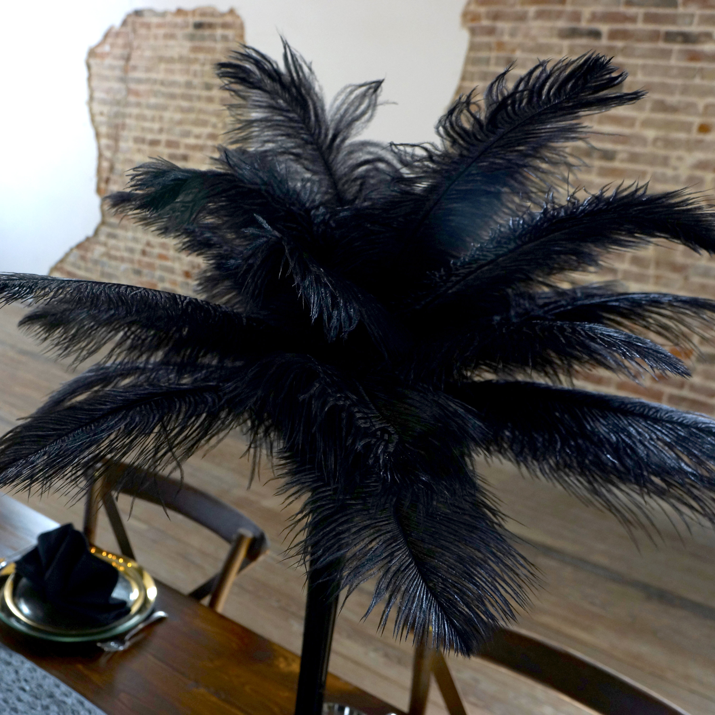 Black Eiffel Tower Vase Ostrich Feather Centerpiece / Black and White  Themed Centerpiece/ De Masque 