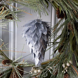 Silver Decorative Pine Cone Feather Ornament with Glitter Details Christmas Decor, Unique Holiday Decorative Ornaments ZUCKER®