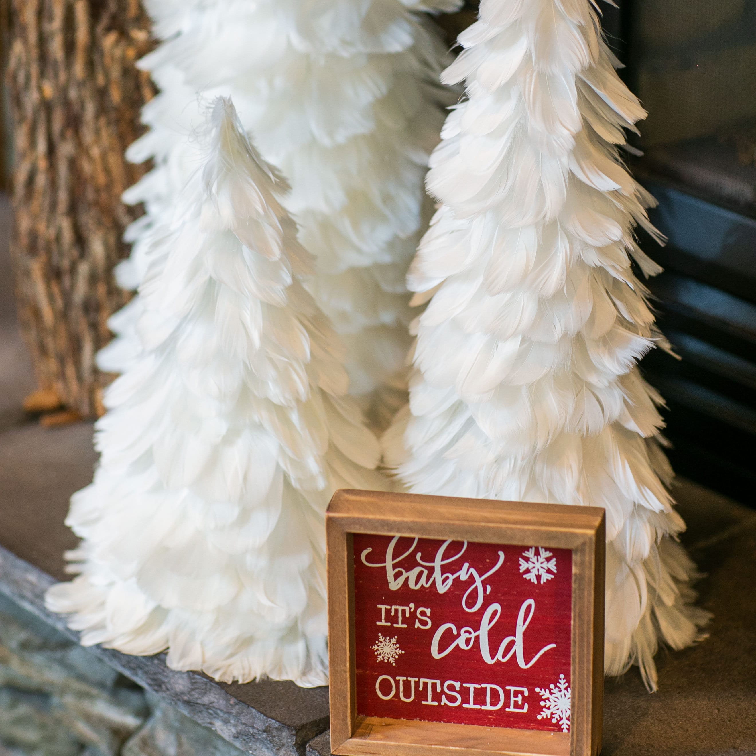 Zucker Goose Coquille Feather Christmas Tree 24 - White