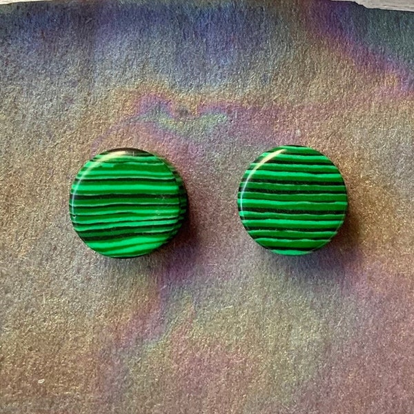 Malachite Stone Ear Plugs Green Color Crystal Gauges Tunnels Saddle Plug Witch Reiki Earrings Pair 2g 0g 00g 1/2" 9/16" 5/8" Pink Alien Babe