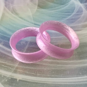 Charoite Alien Skinz Pearlescent Purple Silicone Ear Plugs Tunnels Gauges Eyelets 8g 6g 4g 2g 0g 00g 1/2&quot; 9/16&quot; 5/8&quot; 11/16&quot; 3/4&quot; 7/8&quot; 1&quot;