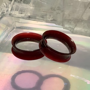 Molasses Alien Skinz Skin Tone Silicone Ear Plugs Tunnel Gauges Eyelets Thin Flesh Dark Brown 6g 4g 2g 0g 00g 1/2" 9/16" 5/8" 11/16" 7/8" 1"