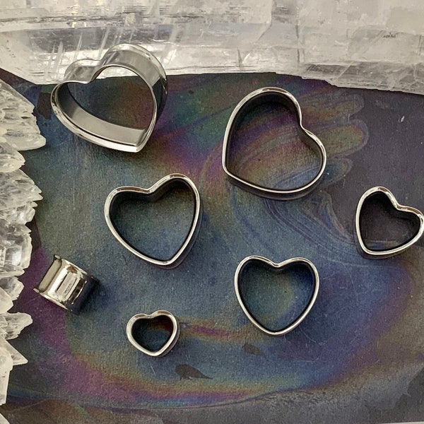 Up To 2" Bright Open Hearts Silver Steel Love Ear Plugs Gauges Tunnels Pair Earrings 0g 00g 1/2" 5/8" 7/8" 1" 30mm 34mm 38mm 45mm 50mm ALIEN