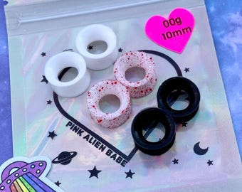 3 Pairs! “True Crime” Alien Skinz Silicone Tunnels Set Blood Splatter Red White Black Ear Plugs Gauges Three Pack 6g 4g 2g 0g 00g 1"