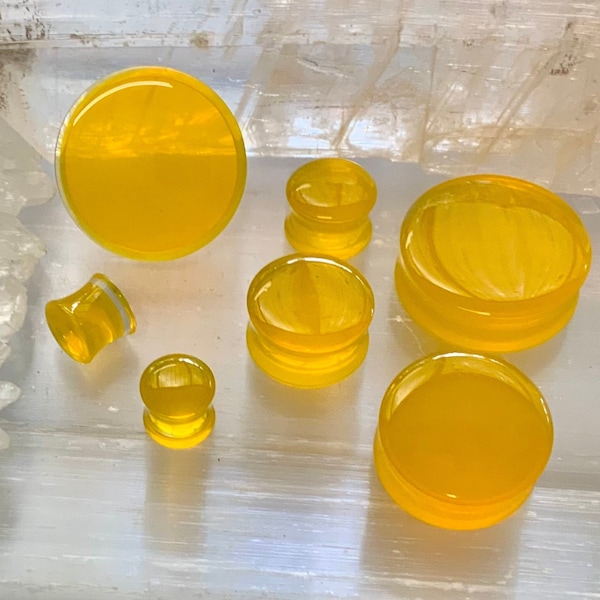 Lemon Jello Transparent Yellow Acrylic Saddle Ear Plugs Gauges Tunnels Plug Pair 0g 00g 1/2" 9/16" 5/8" 3/4" 7/8" 1" 28mm 30mm ALIEN BABE