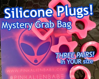 Silicone Plugs & Tunnels Grab Bag In Your Size! Mystery Box Gift Swag Ear Gauges 1&quot; 7/8&quot; 3/4&quot; 11/16&quot; 5/8&quot; 9/16&quot; 1/2&quot; 00g 0g 2g 4g 6g