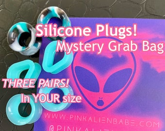 Silicone Plugs & Tunnels Grab Bag In Your Size! Mystery Box Gift Swag Ear Gauges, 1&quot;,7/8&quot;,3/4&quot;,11/16&quot;,5/8&quot;,9/16&quot;,1/2&quot;,00g,0g,2g,4g,6g