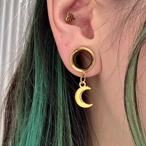 Baby Golden Moons Baumeln Ohrringe Gold Stahl Halbmond Ohr Plugs Hexe Gauges Tunnels Dangles 2g 0g 00g 1/2 "9/16" 5/8" ALIEN BABE