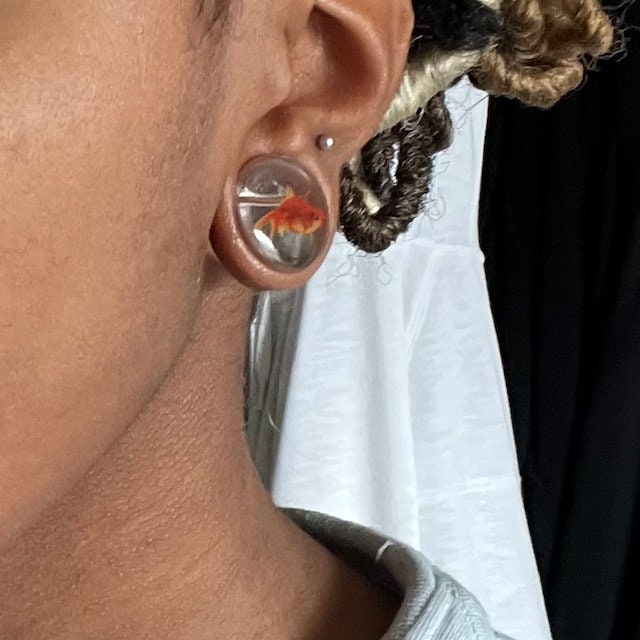 Tunnels Per Orecchie In Acciaio 316L Nero Con Gemme | Calibro 2g (6mm) - 1 Paio Con Confezione Regalo