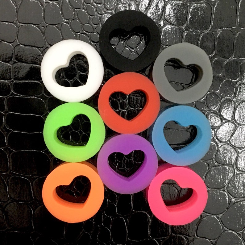 Black Tender Heart Silicone Soft Flexible Ear Plugs Gauges Tunnels Eyelets 6g 4g 2g 0g 00g 1/2 9/16 5/8 11/16 3/4 7/8 1 PINK ALIEN zdjęcie 9