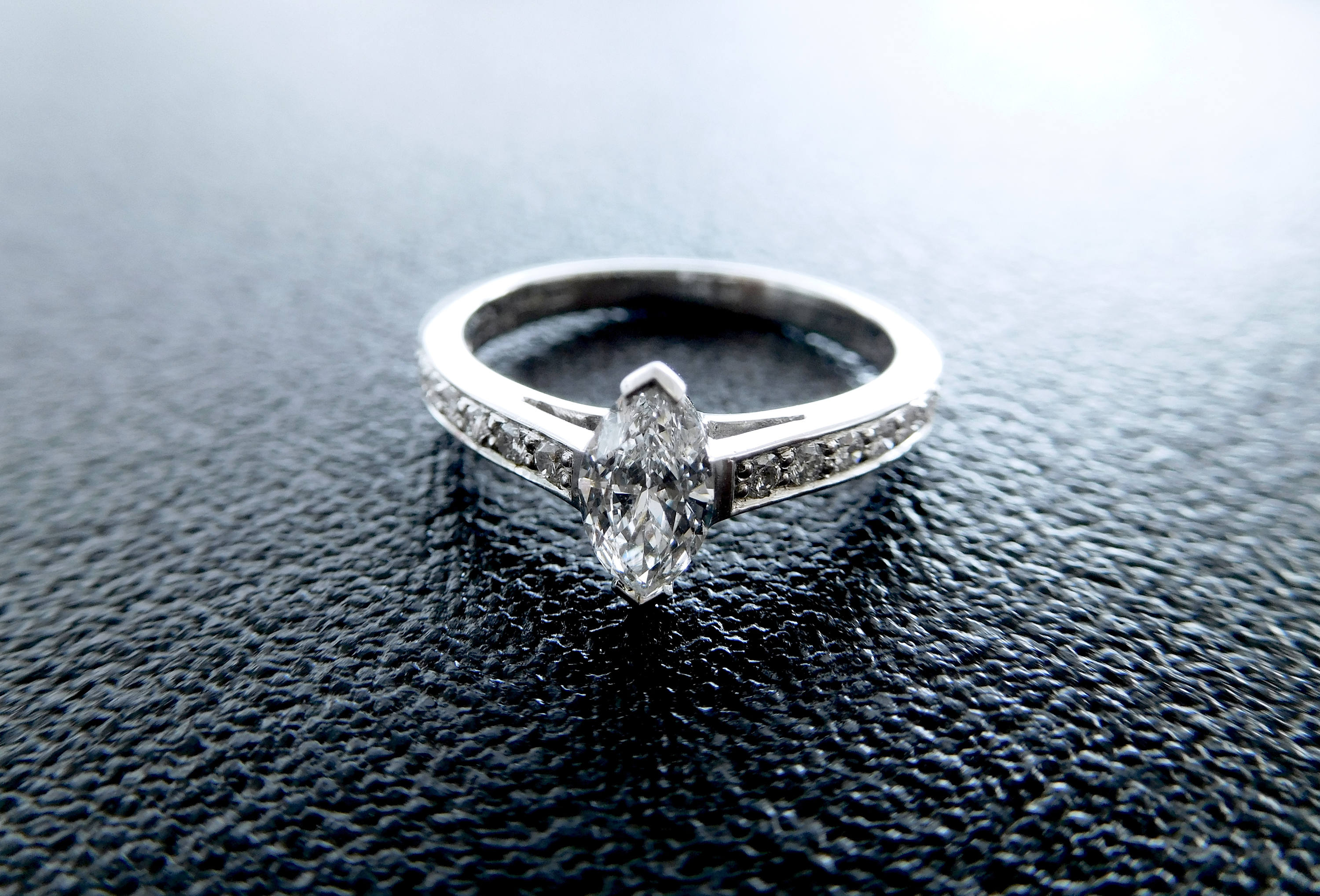 vintage marquise engagement ring gold