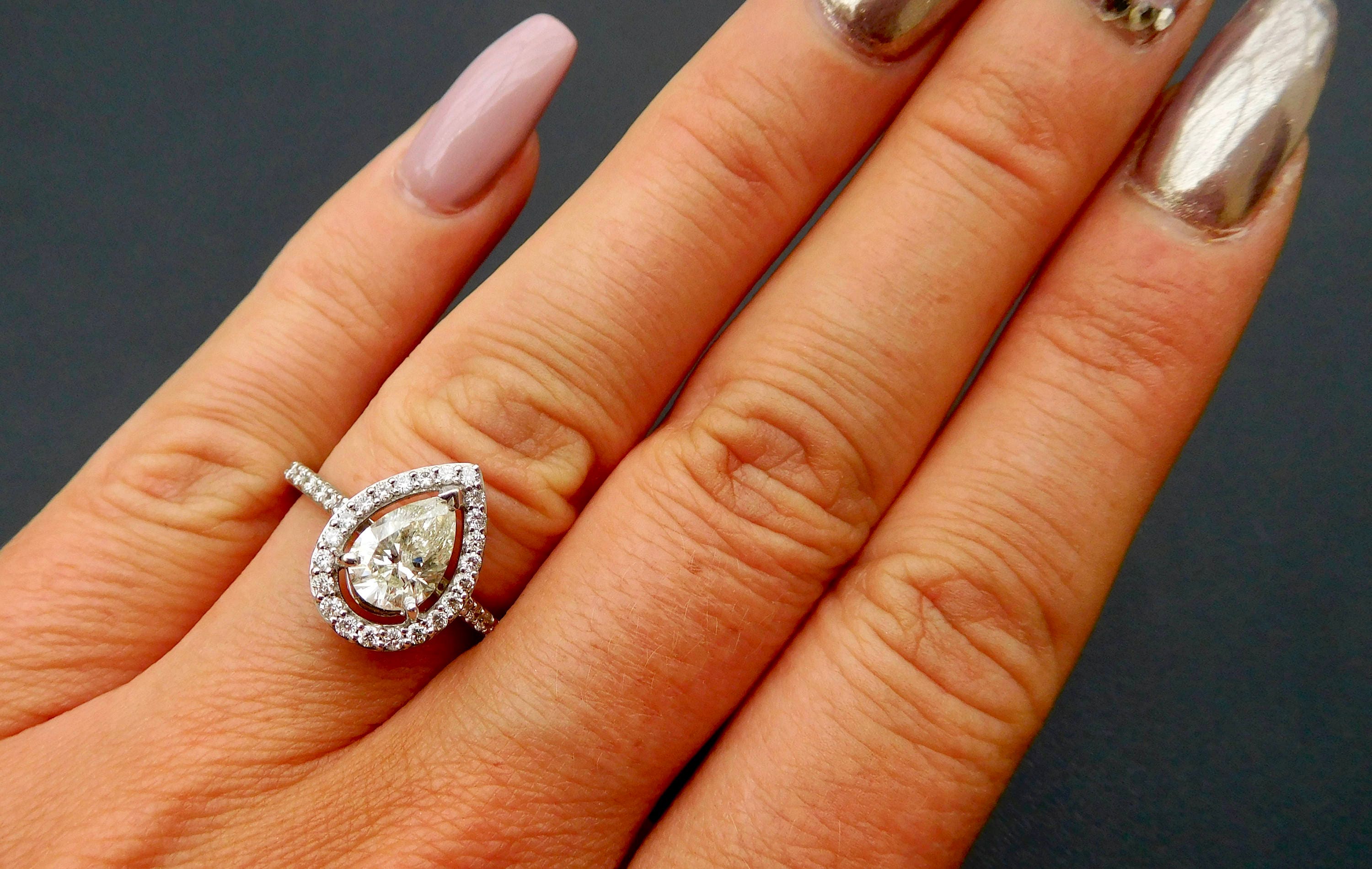 engagement ring shapes engagement ring shapes