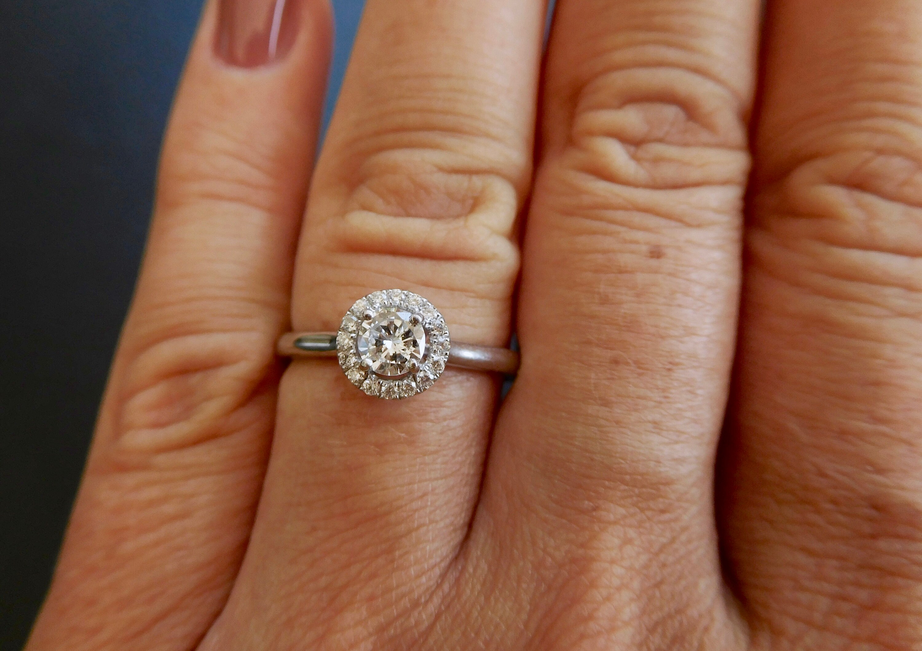 Platinum & Brilliant Cut Diamond Halo Engagement Ring Vintage Etsy UK
