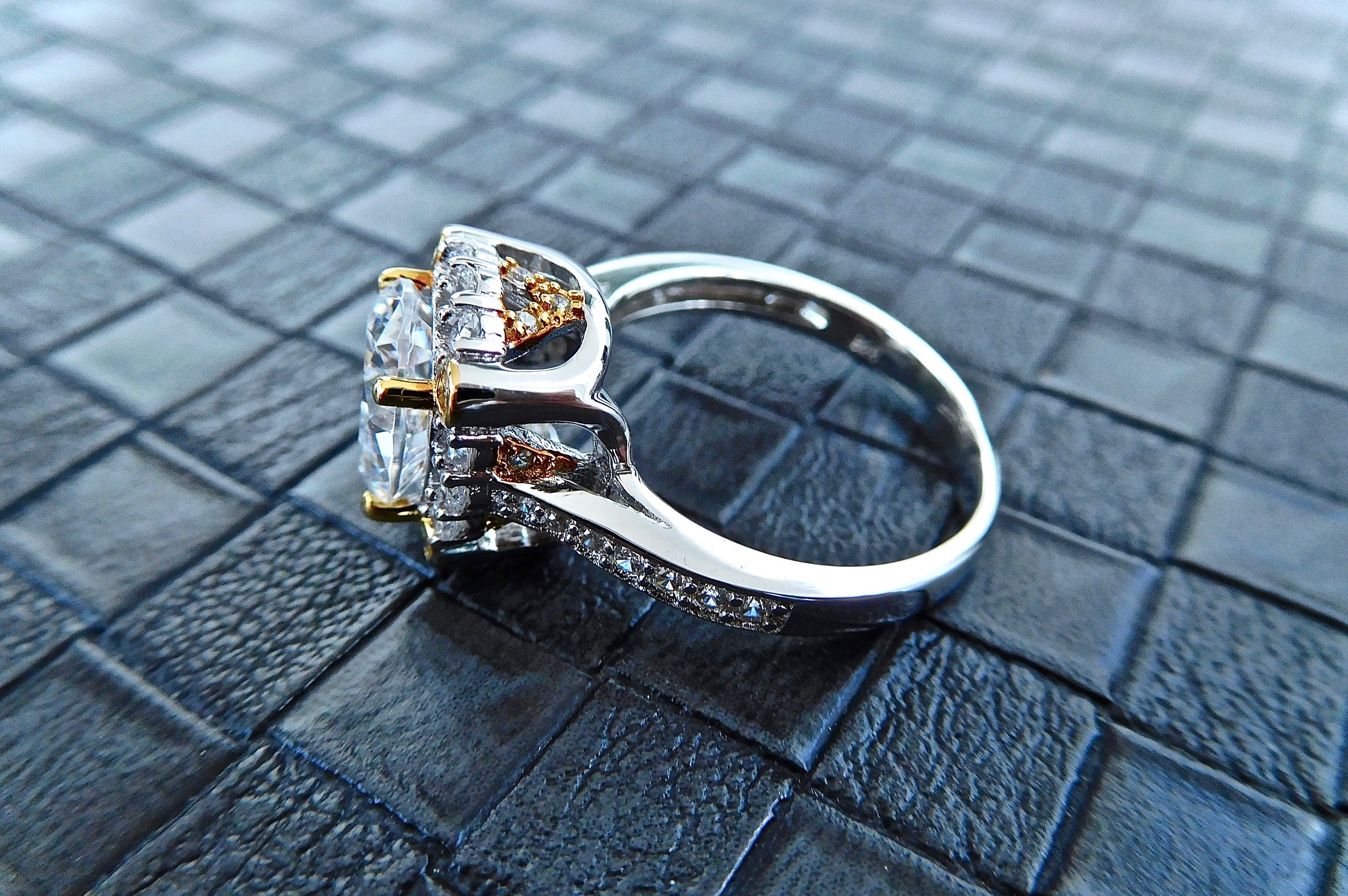 Used Diamond Engagement Rings - Common Alloys And Metals Used In