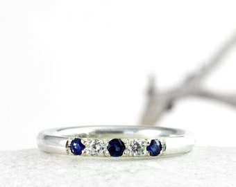 Sapphire Diamond Gold Ring, Premium Quality Brilliant Cut Natural Sapphires and Diamonds in Designer Engagement Wedding Ring