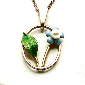 Vintage Krementz Gold Pearl Enamel Flower Pendant Necklace Signed