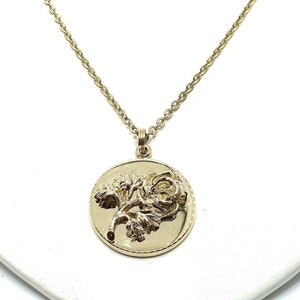 1986 Avon 100th Anniversary 3D Carved Gold Rose Medallion Necklace