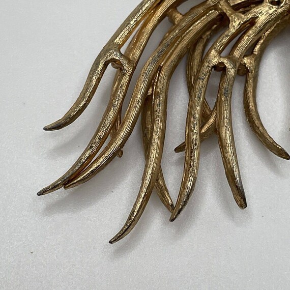 Vintage Avon Bird of Paradise Brushed Gold Brooch… - image 9