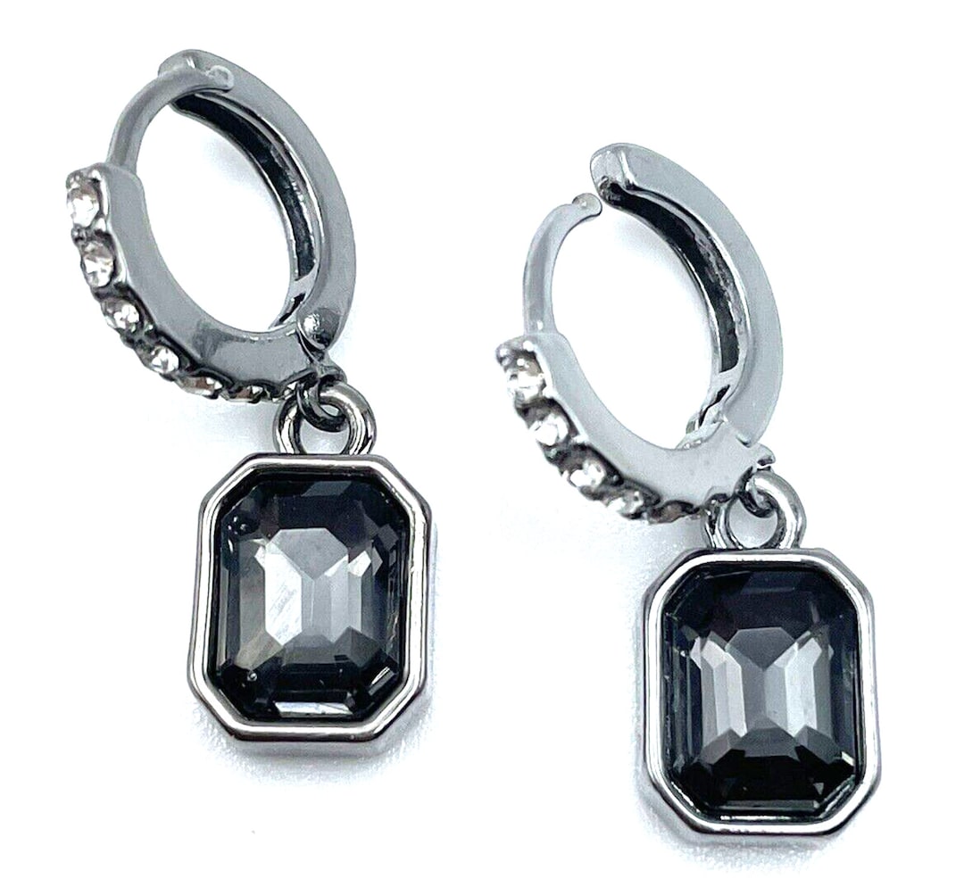 Simply Vera Wang Earrings Gunmetal Crystal Dangle Drop Huggies