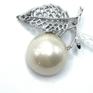 Vintage 1970 Sarah Coventry „Natures Pearl“ Silber Ivored Openwork Brosche