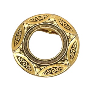 Vintage Lieba USA Gold Tone Scarf Clip: Textured Openwork Blouse Clip