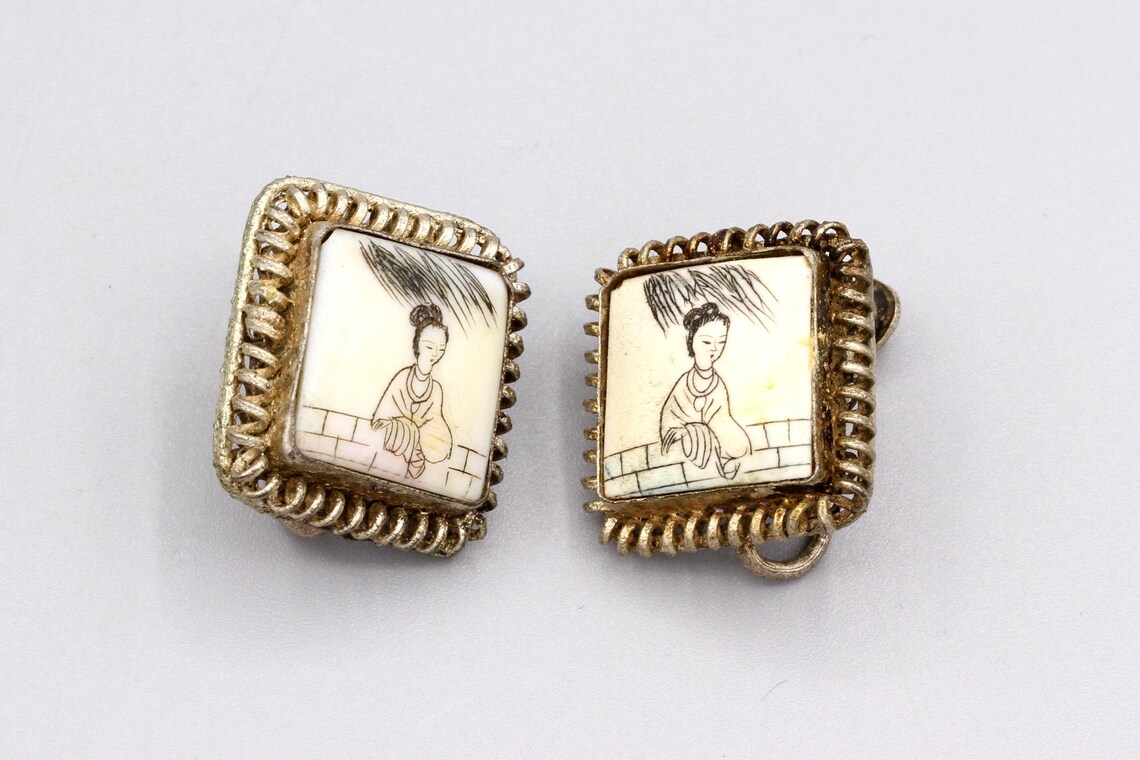 Maiden Lady In A Willow Trees Garden, Antique Chinese Export Earrings, Old Oriental Scrimshaw Earrings, Art Deco Silver Filigree Earrings