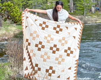 Snuggle Bug Quilt Pattern: Modern Beginner-Friendly Sewing (PDF Pattern)