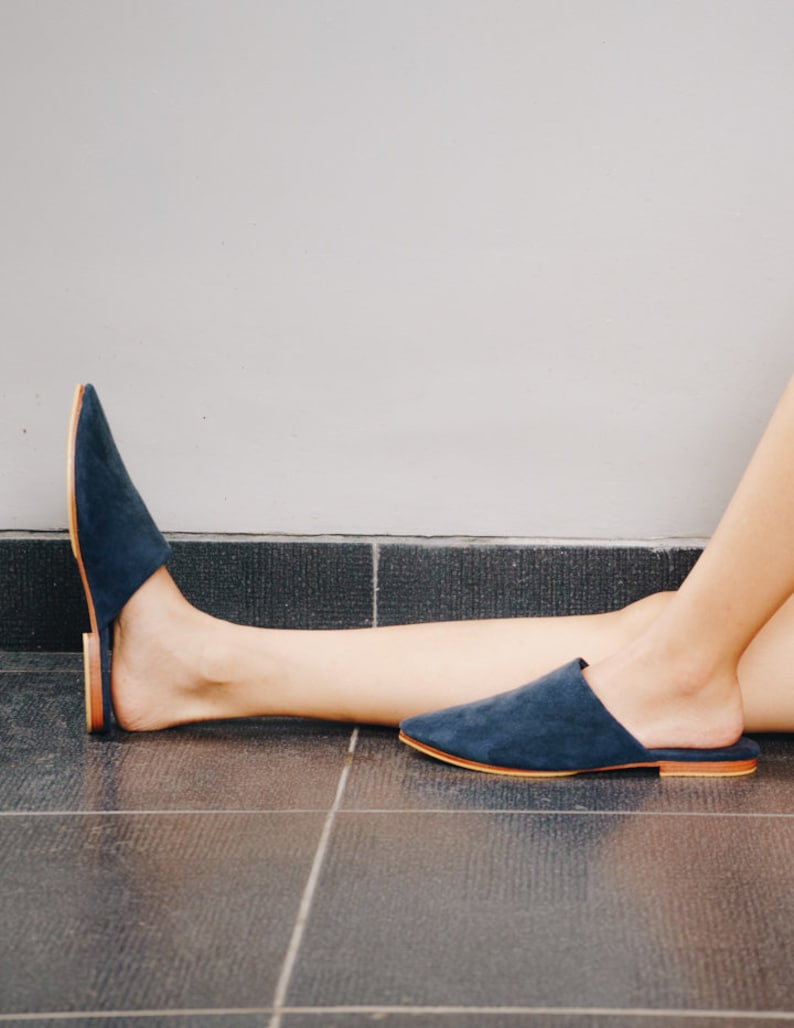 ANNA Pointed Blue Suede Mules, Womens Suede Mules, Mules Shoes, Summer Shoes, Tan Mules, Flat Mules, Beach Shoes, Pointed Slides ANNA Pointed Blue Suede Mules, Womens Suede Mules, Mules Shoes, Summer Shoes, Tan Mules, Flat Mules, Beach Shoes, Pointed Slides