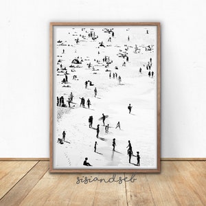 People on the Beach Print, Printable Wall Art, Digital Download, Modern Beach Decor