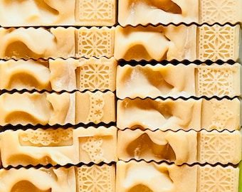 Lavender Lemongrass Goat Milk Soap: Natural Essential Oils, handcrafted soap, small batch, organic, artisan soap, bar soap, kitchen soap