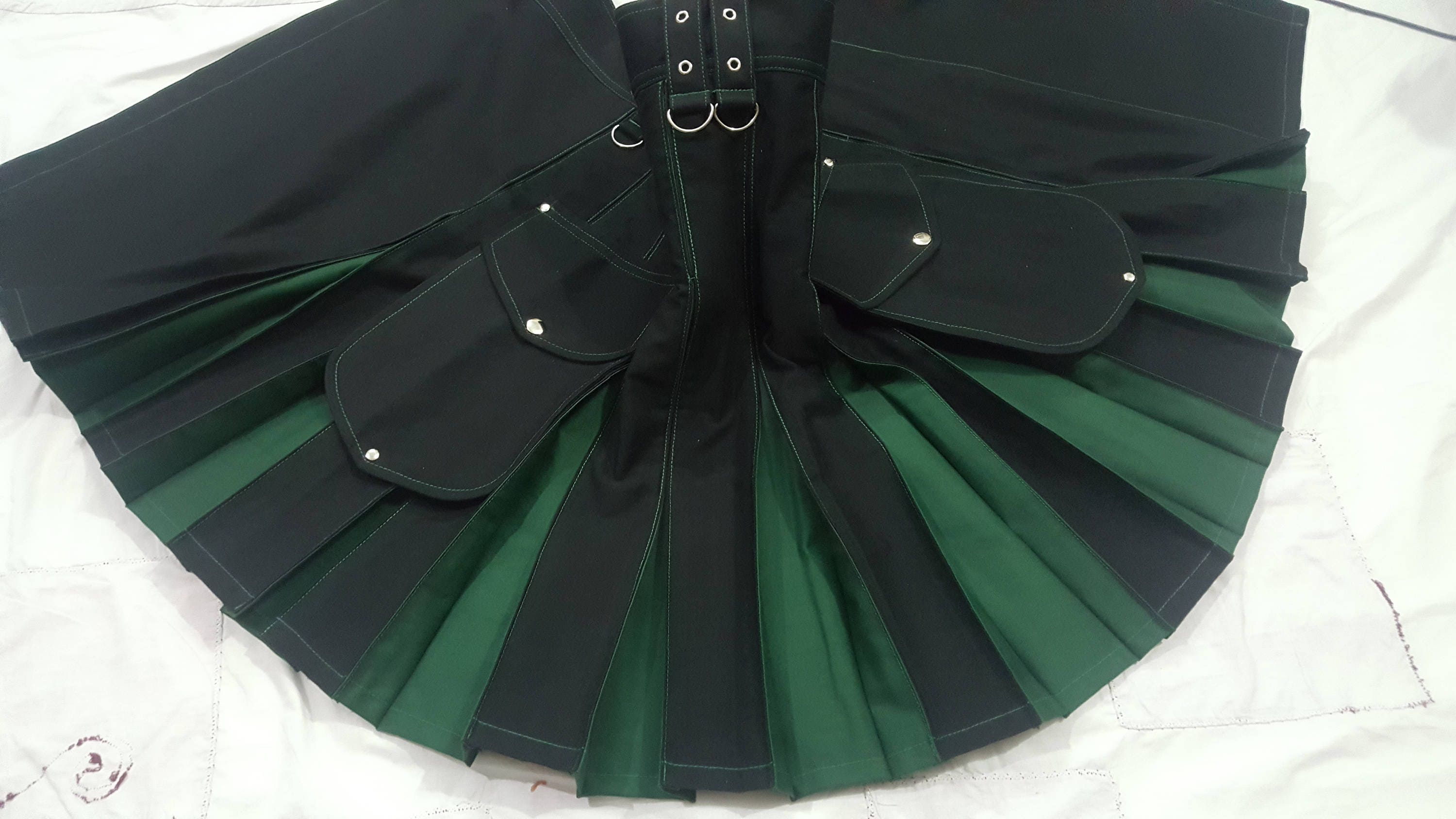 Image of Black & Green Hybrid Cargo Pockets Fashion Kilt